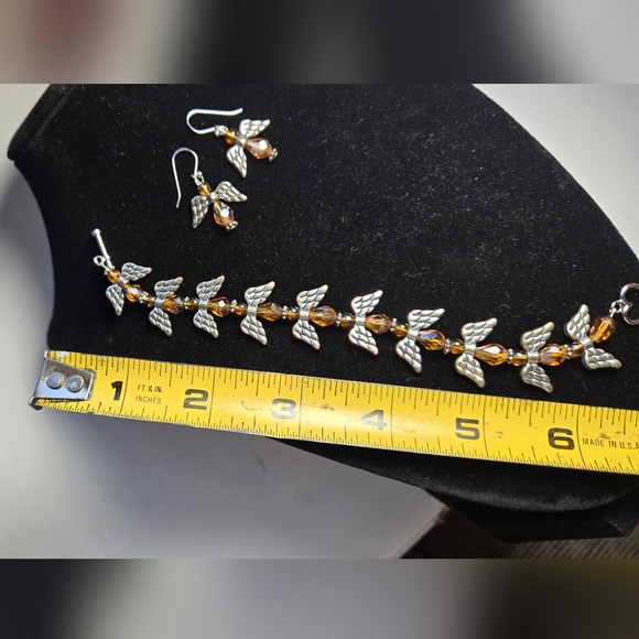 Angel Wings Bracelet and Earring Set - Picture 6 of 6